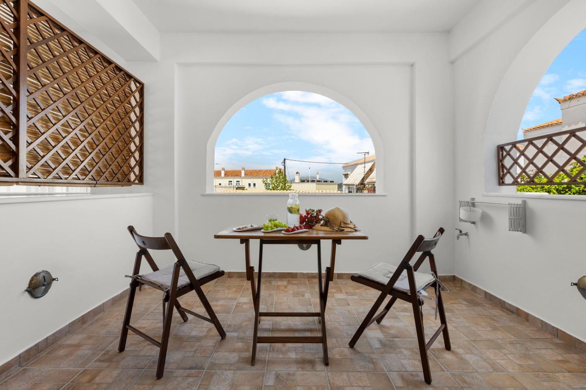 Spetses Center Comfy Apartment Kültér fotó