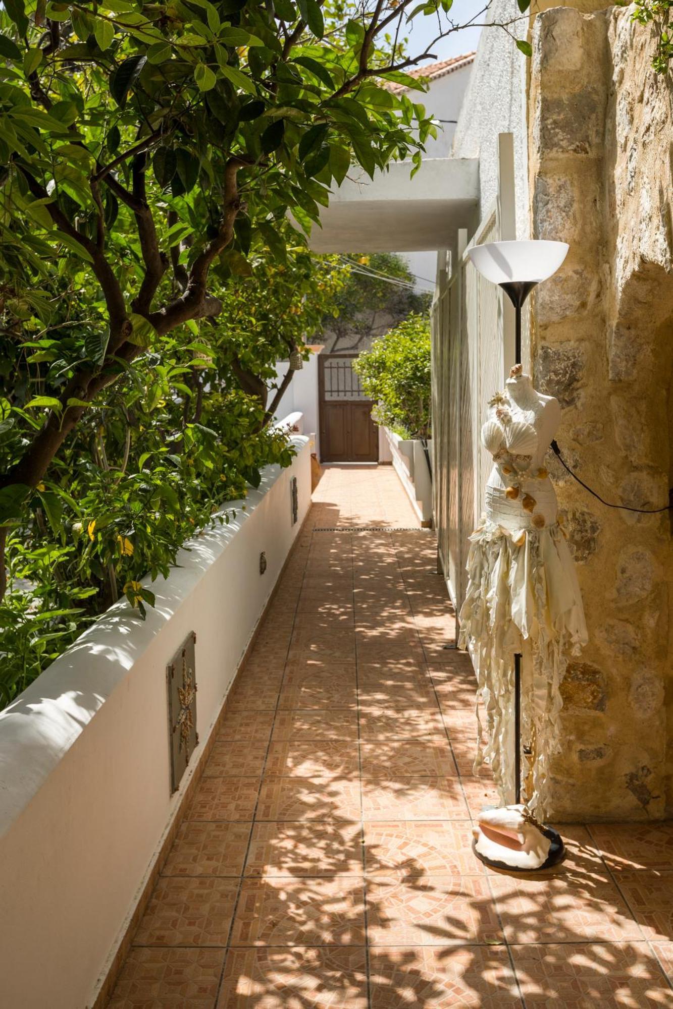 Spetses Center Comfy Apartment Kültér fotó